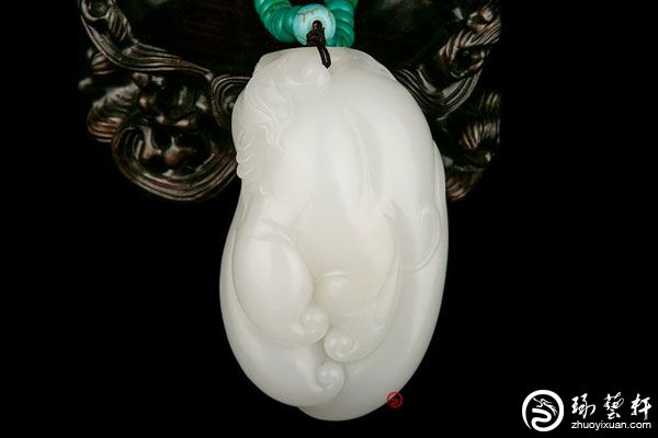 新疆和田玉的佛手寓意-琢艺轩和田玉移动版
