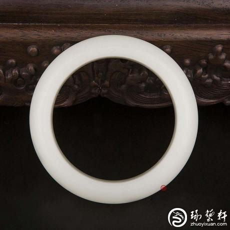 投资潜力大!新疆羊脂白玉手镯鉴赏-琢艺轩和田玉移动版