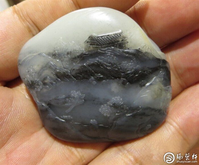 和田玉青花籽料的价格?-琢艺轩和田玉移动版