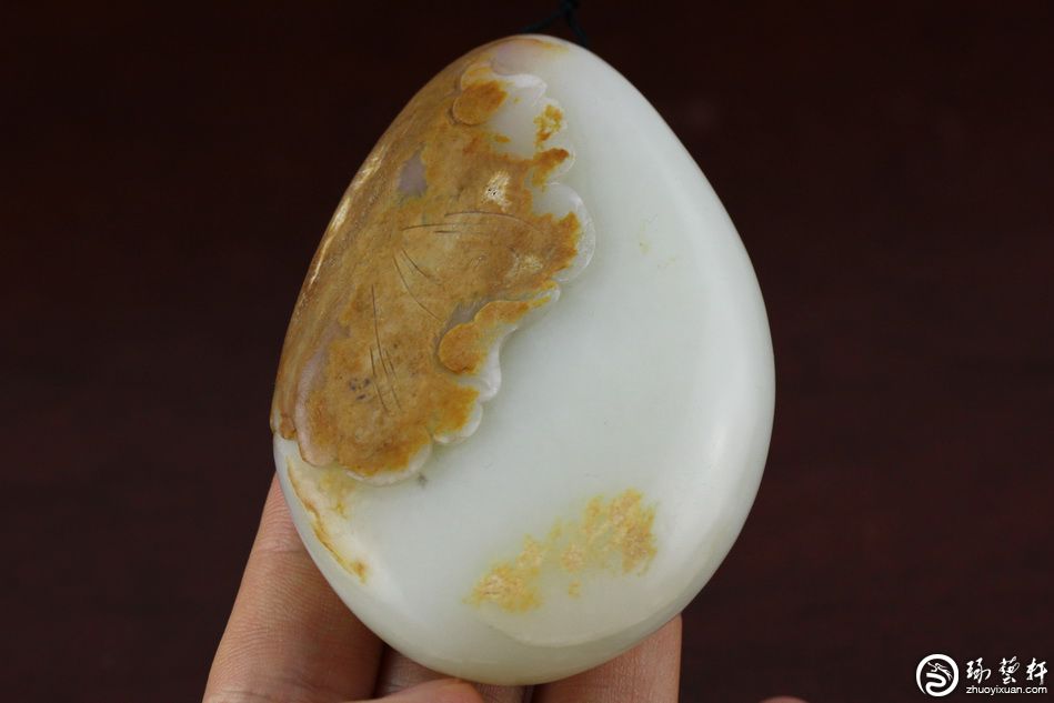 怎么识别玉器的沁色、盘色与染色？-琢艺轩和田玉移动版