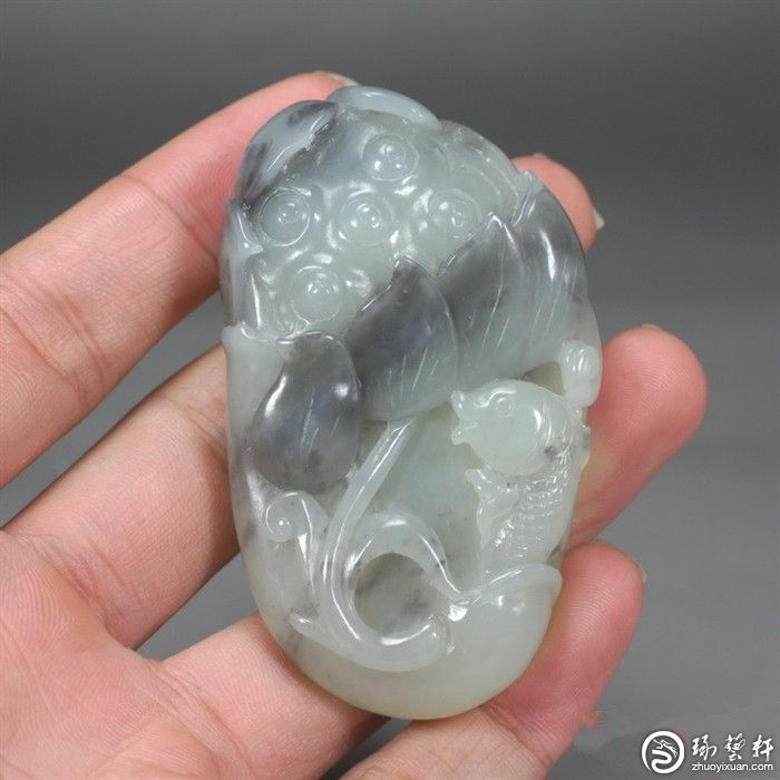 白玉 和田青白玉 独角瑞兽 清代 青玉甪端- 故宫博物院
