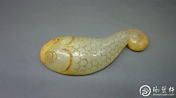和田玉 羊脂白玉 古玉 彫刻 魚 器 ネフライト 軟玉 時代物 アンティーク置物 ▽鴻▽漢朝時代 高古玉 和田玉彫 玉琮 時代物 中国古美術 骨董品