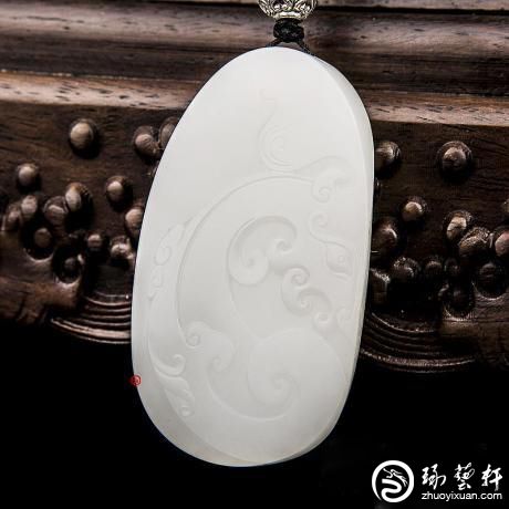 谁第一个将玉石雕成牌子状的呢?-琢艺轩和田玉移动版