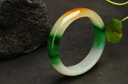 レトロ！ 翡翠 福祿寿 手玩件 Fortunate Longevity' An Extraordinary 'Imperial Green' Carved