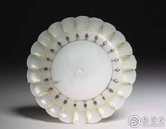 玉痴”乾隆：故宫一半的玉器是他的-琢艺轩和田玉移动版