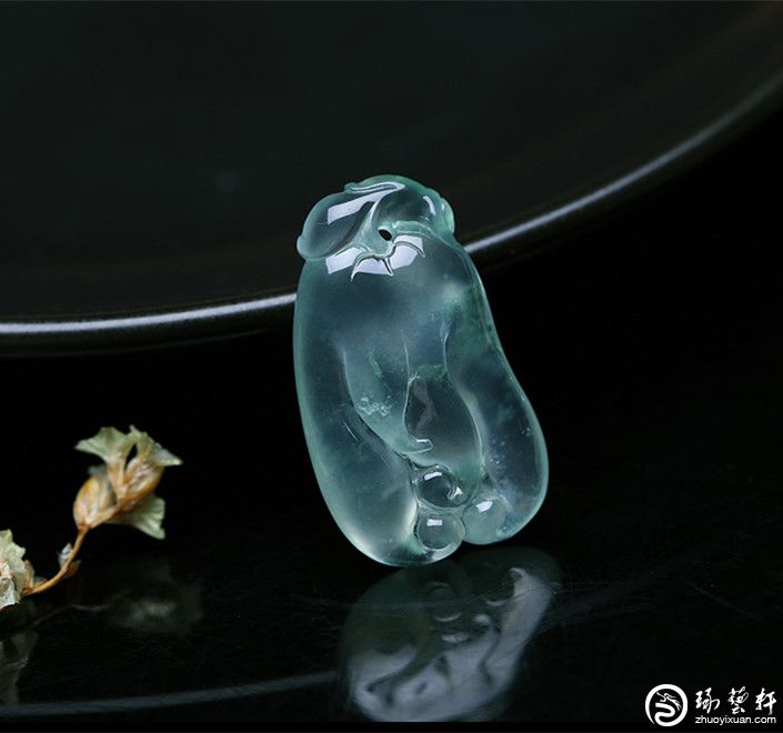 玉雕作品中佛手的含义-琢艺轩和田玉移动版